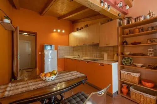 Apartment Orange 29