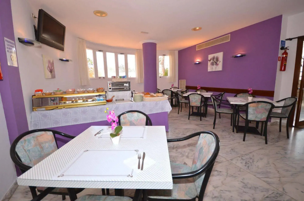 Hostal Molins Park