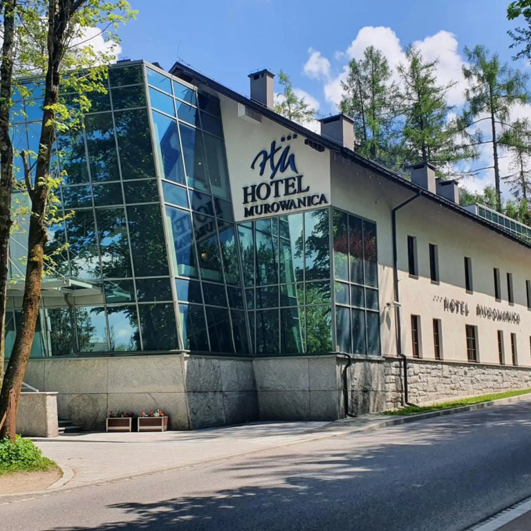 Hotel Murowanica