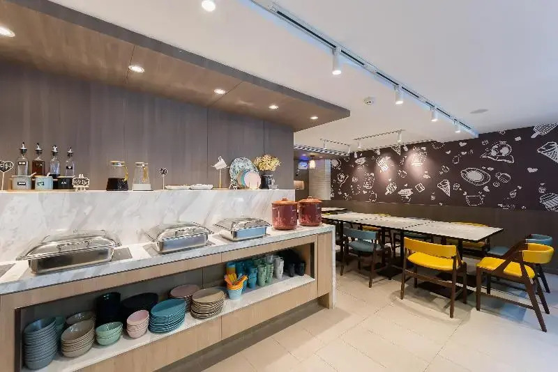Hanting Premium Hotel Nanjing Zhujiang Road Fuqiao Metro Station