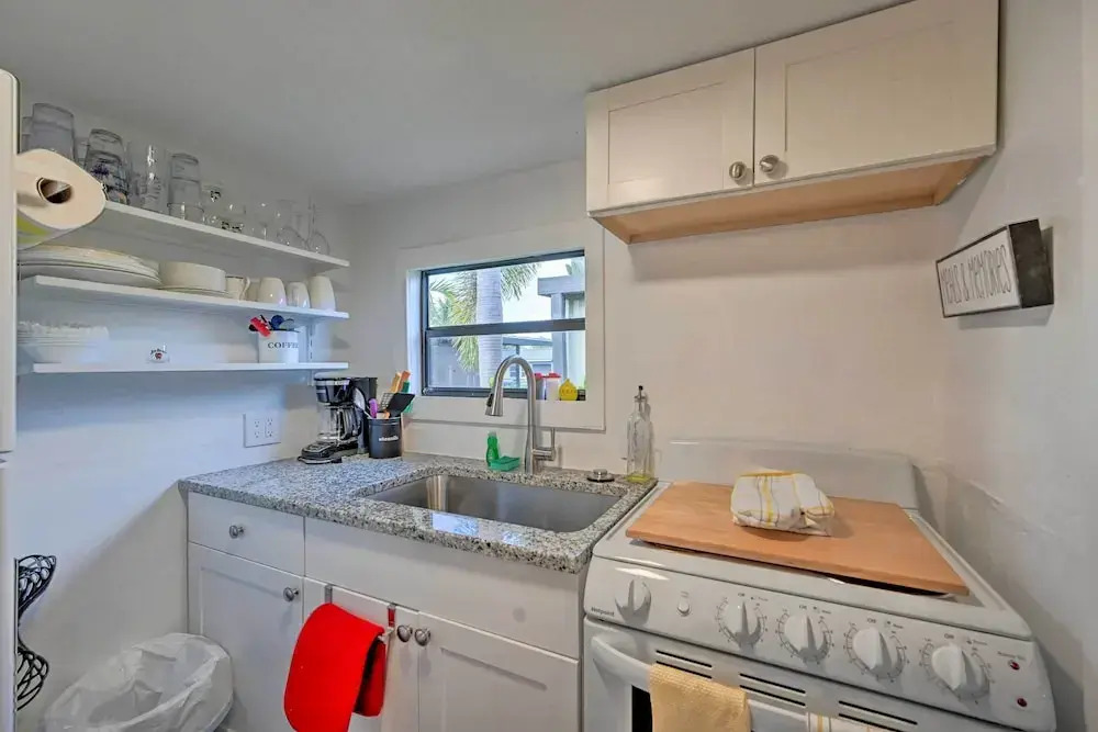 Everglades City Cabin: Dock & Heated Pool!