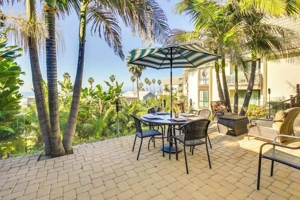 Tropical Oceanside Home w/ Deck, Walk to Beach