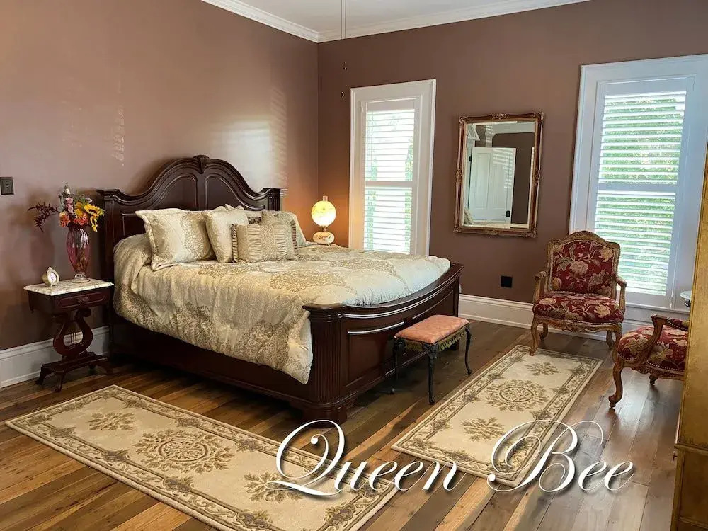 Belle Louise Historic Bed & Breakfast