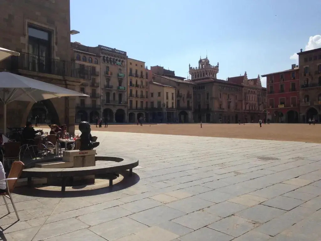 Apartaments Vicus 2 con vistas a la Plaza Mayor de Vic