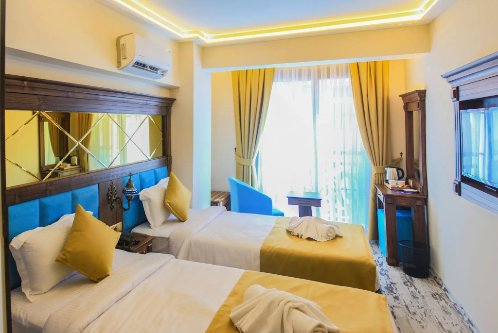 Reis Royal Hotel