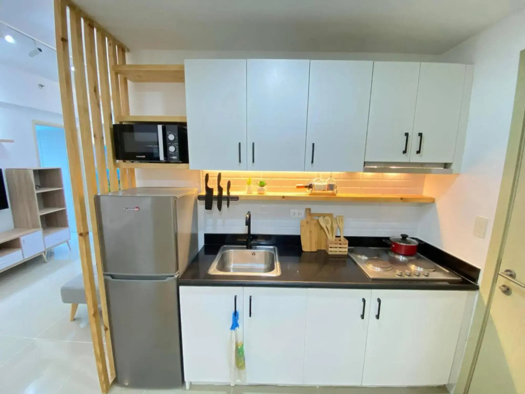 2 Bedroom Condo in Jazz Makati