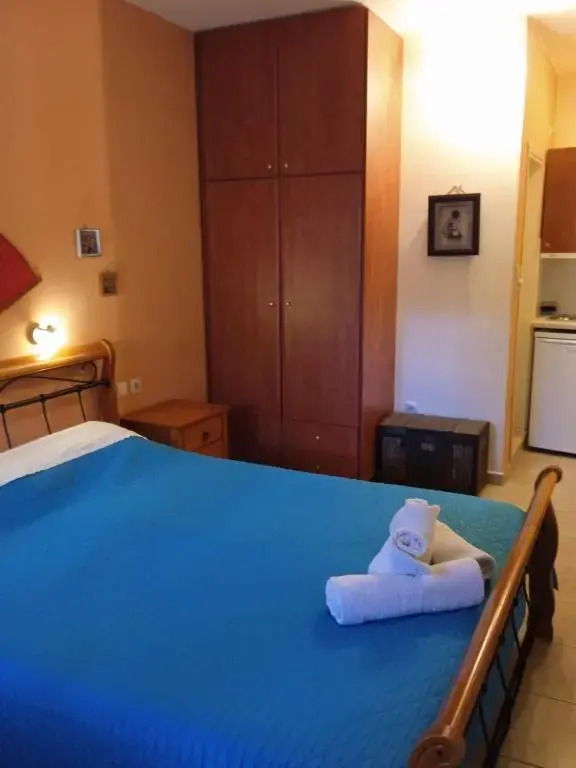 Kouvaras Apartments