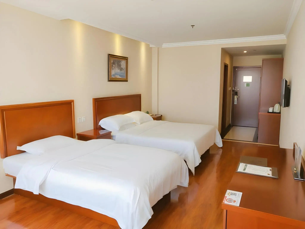 GreenTree Inn Xuzhou High Speed Railway Zhanqian Square Hotel