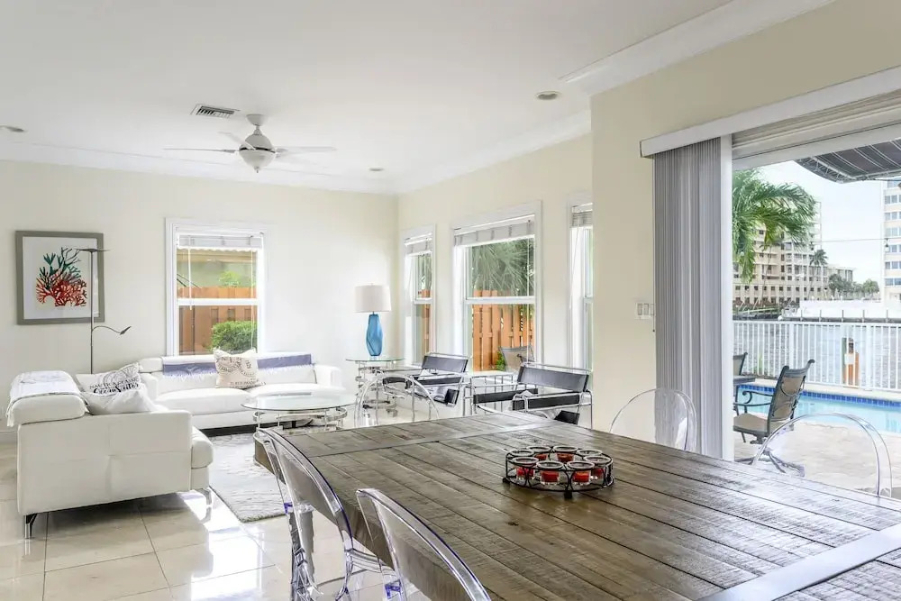 4331 W Tradewinds Ave Duplex Unit A 3 Bedrooms 2.5 Bathrooms Duplex