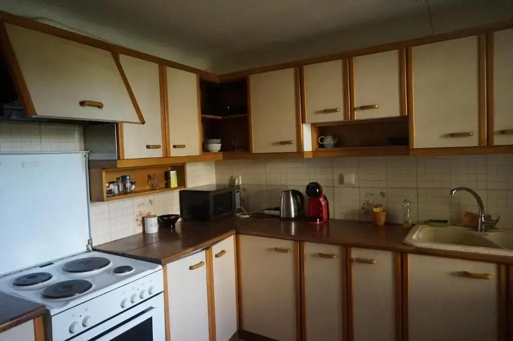 Independent entrance Apt - 130M2 - Garden - Private Parking