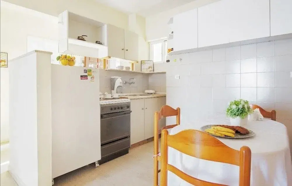 Faros Apartments