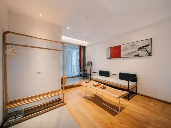 Hongcun wu she Hotel