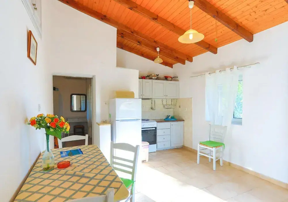 Villa Sevi in Loggos
