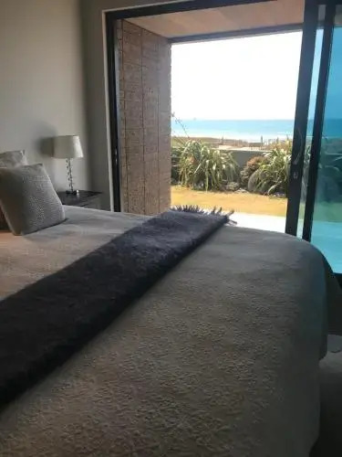 Sunbrae Shores Retreat