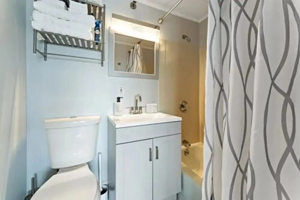 Seaside Suites