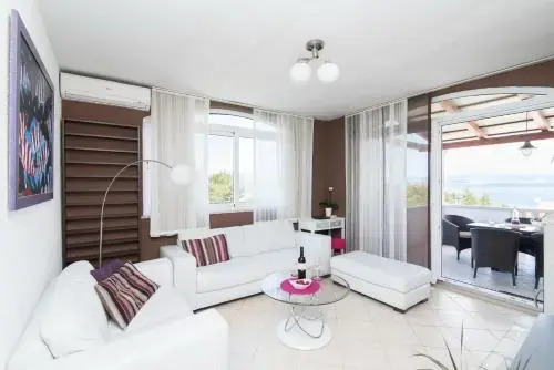 Apartment Eden