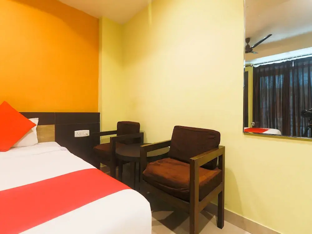 OYO 27736 Hotel Sunview