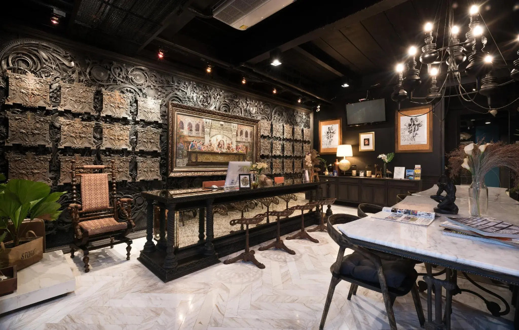 Shade House - Phuket Downtown