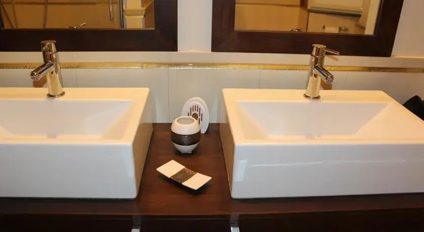 St. Peter Luxury Inn