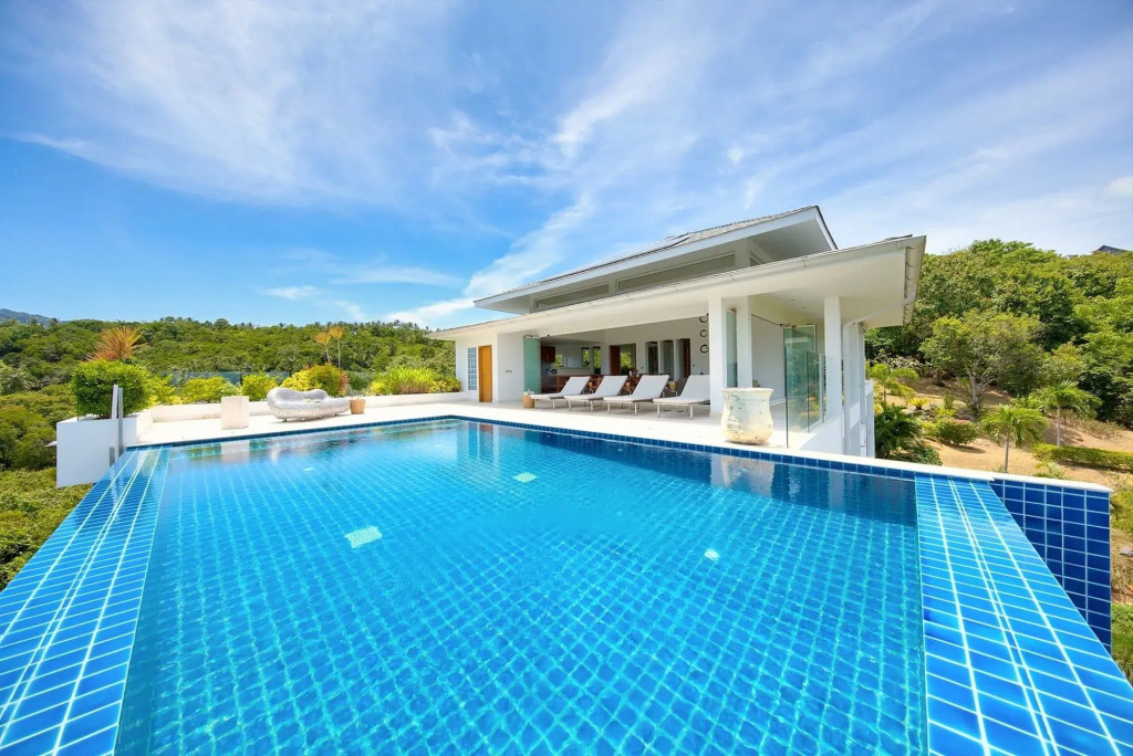 Baan Kuno 5BR Private Villa with Panoramic Views