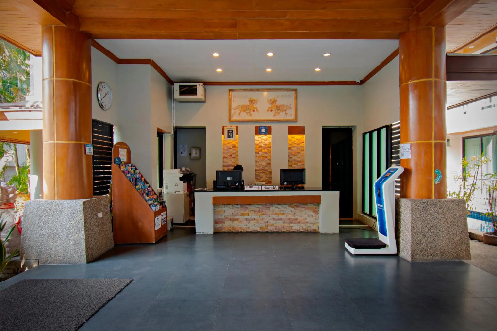 Honey Resort