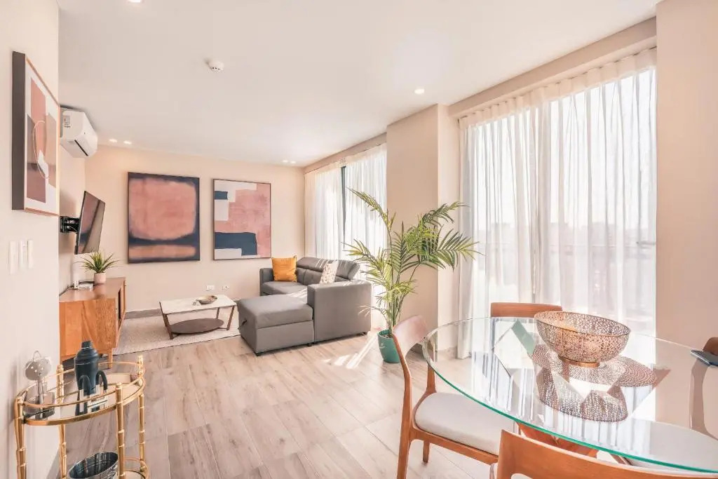 Most Exclusive Condo- Hotel in Town -901
