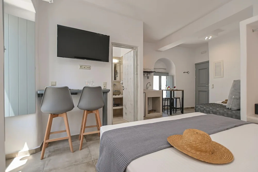 Venetian Suites