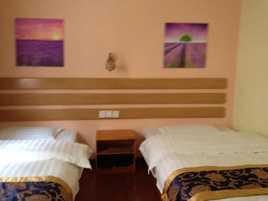 Leshan Emerald Guest House