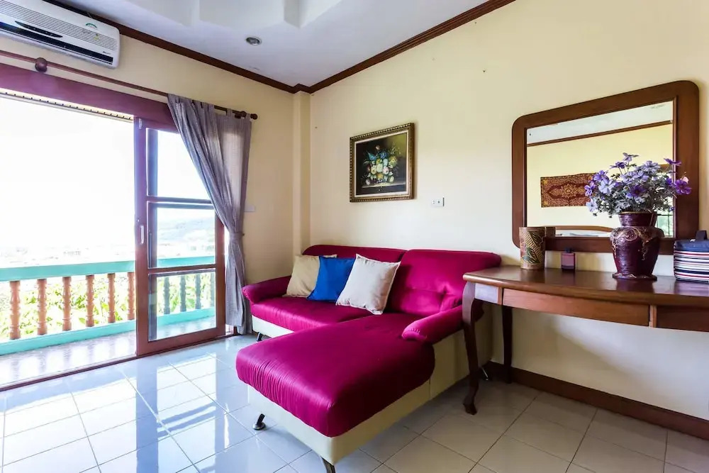 Vista Villa by Lofty
