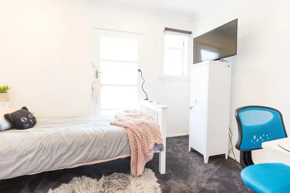 Renovated 4 Bedroom Home in the Heart of Grey Lynn