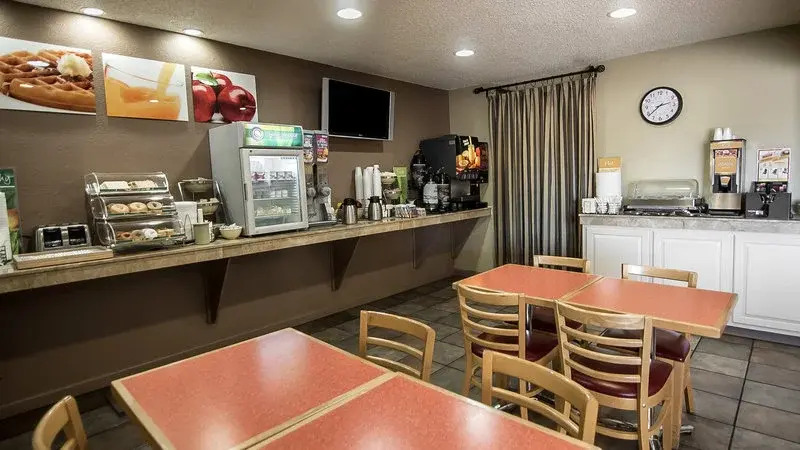 Quality Inn University