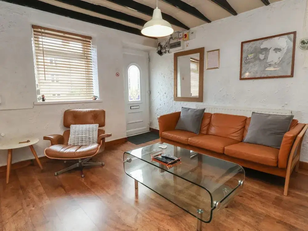 3 Abergele Terrace