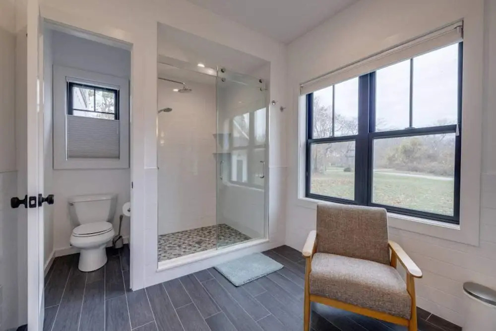 Sandpoint by Rove Travel Modern 5BR w Pool