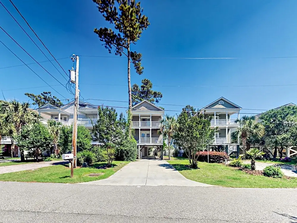 327 S Willow Drive Home 3 Bedrooms 3 Bathrooms Home