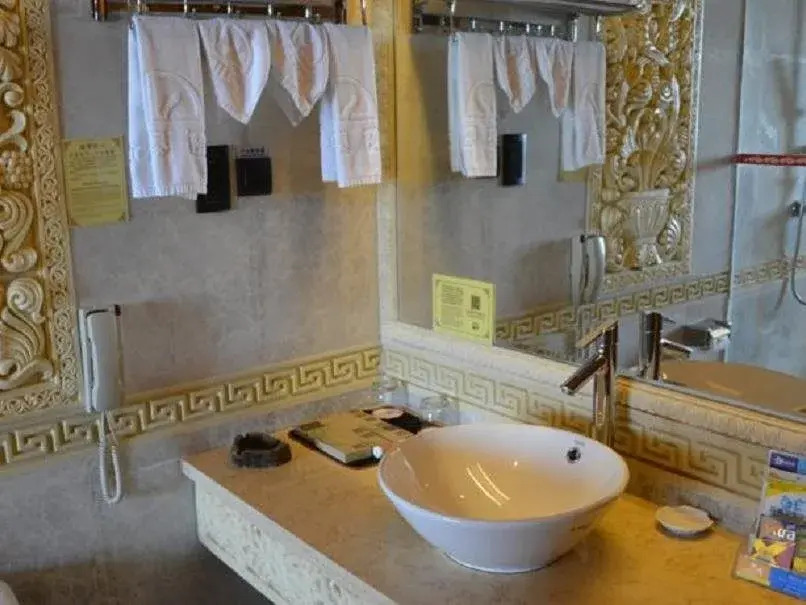 Kunming Tailong Hongrui Hotel