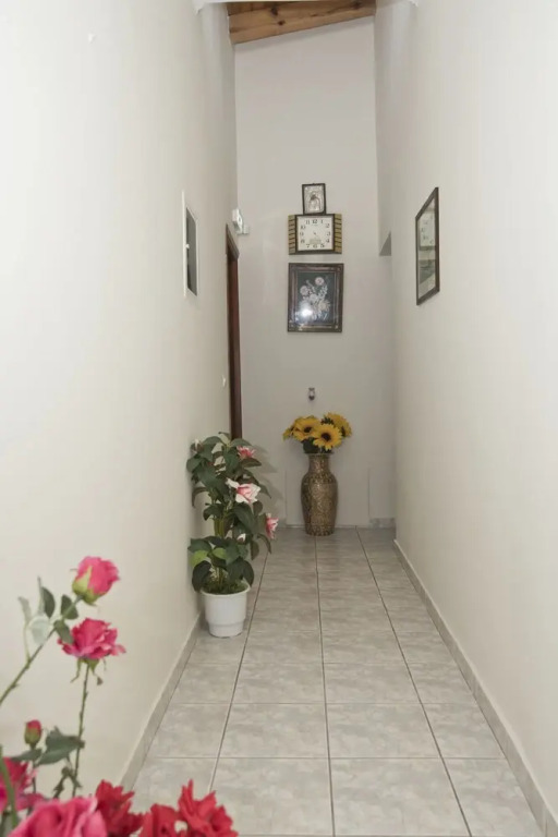 Antonakos Rooms
