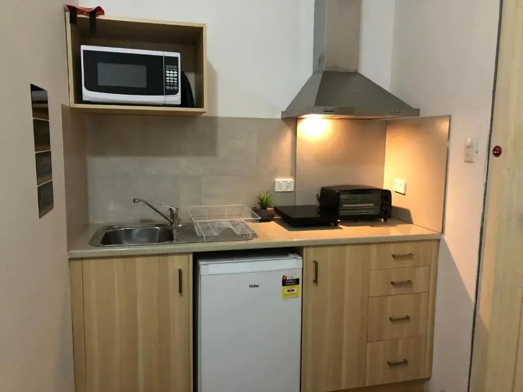 Melbourne short stay - Caulfield station, Monash Uni
