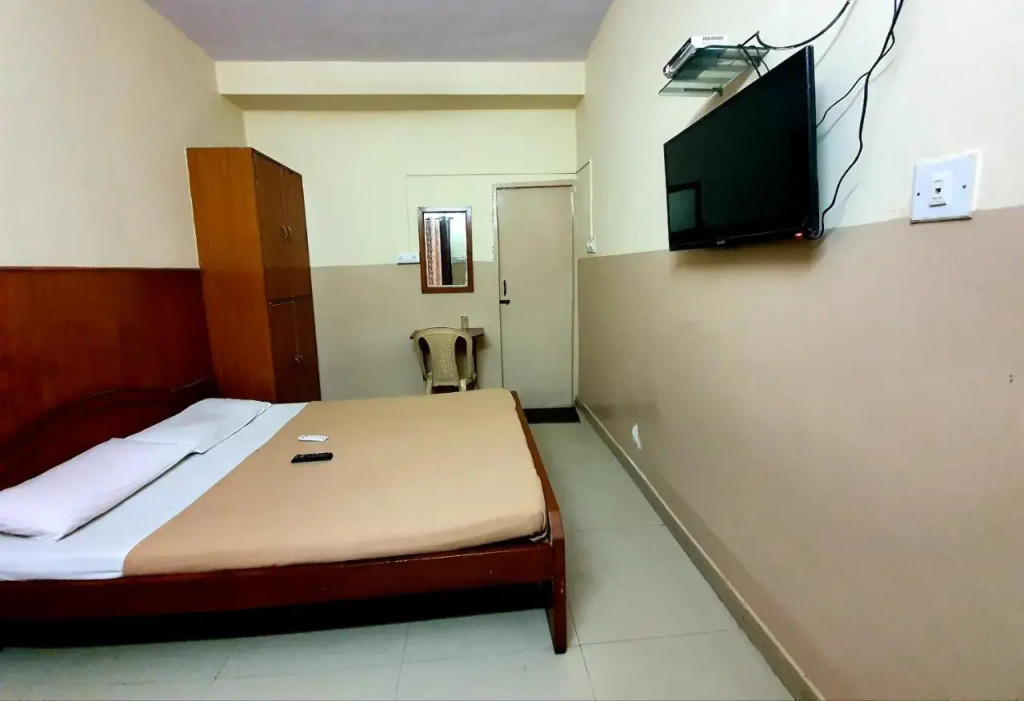 Veekay Residency