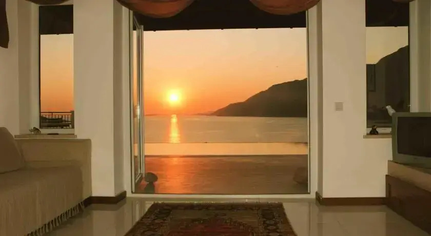 Luxury Villa Caretta