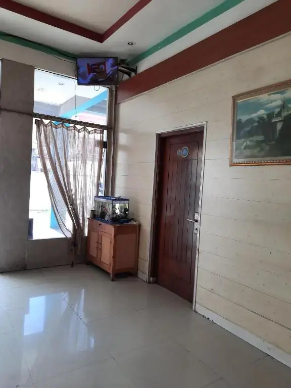 OYO 92470 Hotel Sahabat 2
