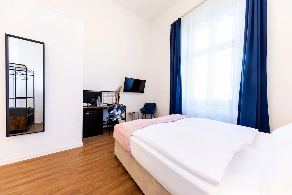 Adagio Downtown Rooms