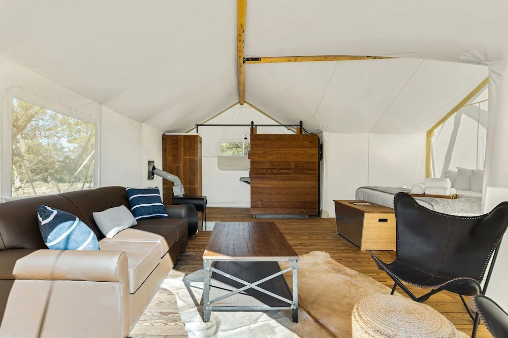 Under Canvas White Mountains