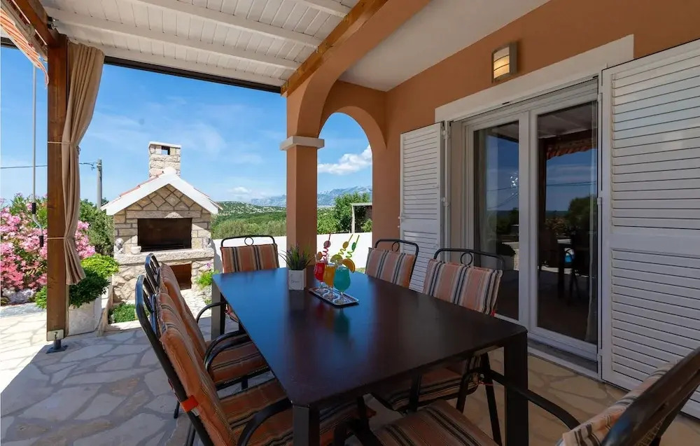 Amazing Home in Krusevo With Wifi and 2 Bedrooms