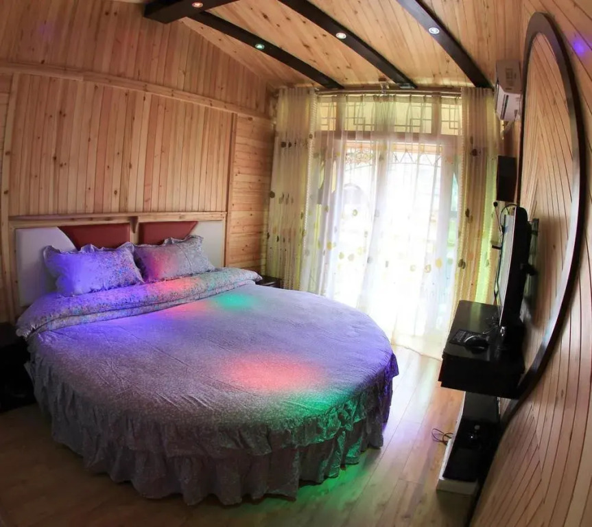 Floral Hotel ·Fenghuang Grand Riverview