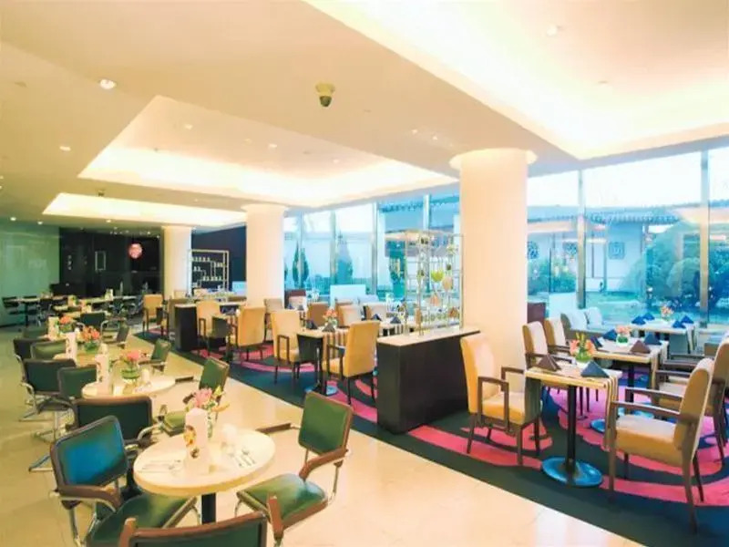 Landmark Service Apartment