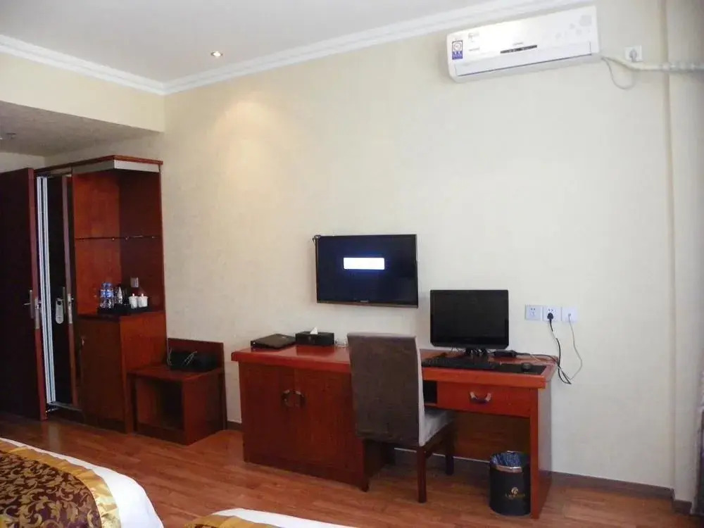 Wuzhou Minren Hotel