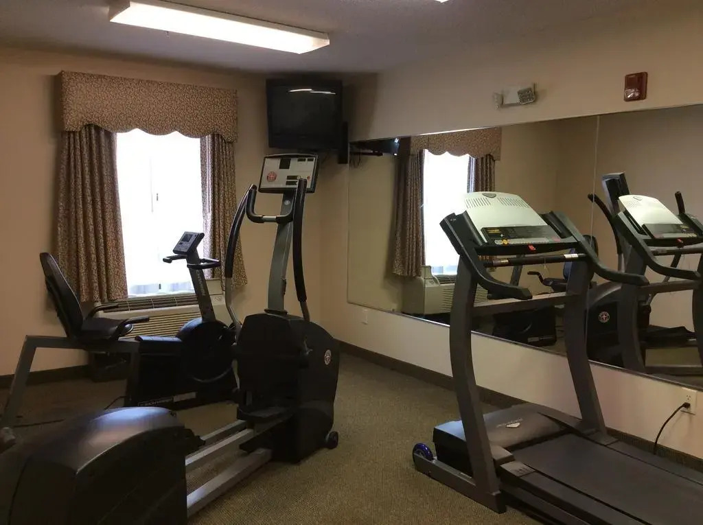 American Inn & Suites - High Point NC