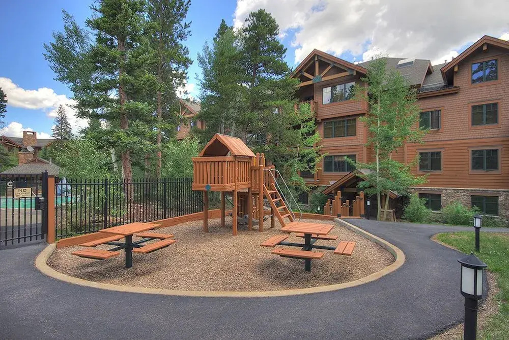 Mountain Thunder Lodge 305 3 Bedrooms 2 Bathrooms Townhouse