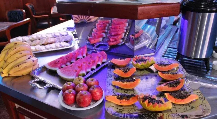 La Guardia Hotel
