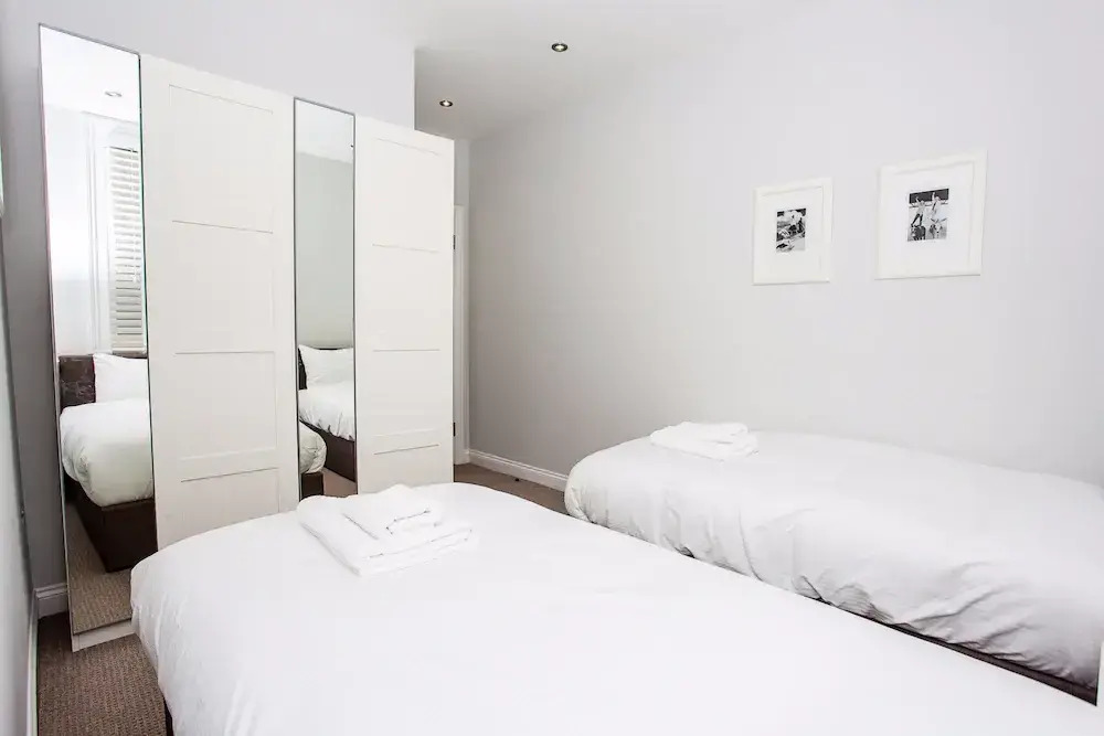 Regents Park Hotel